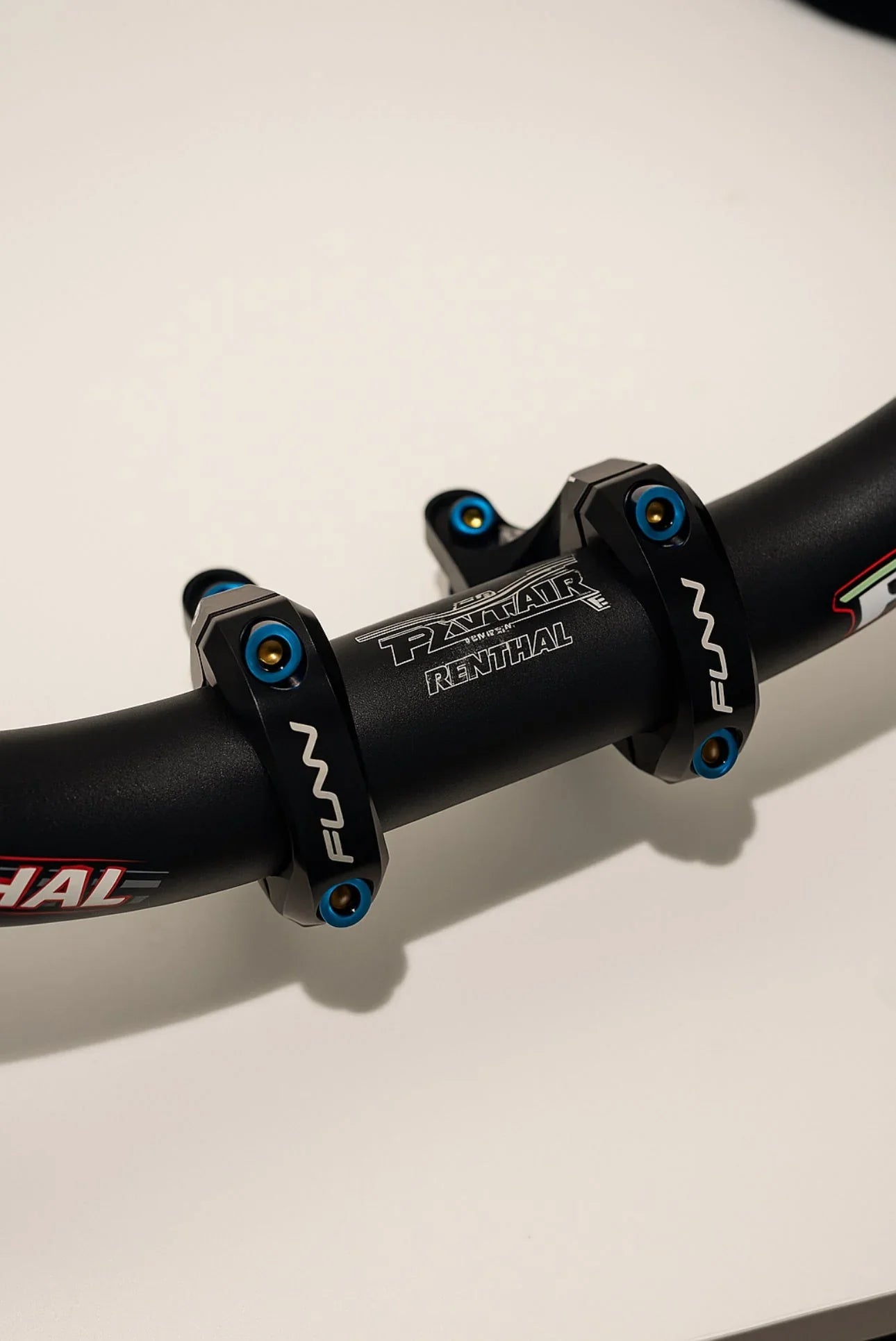 Titanium Direct Stem Bolts